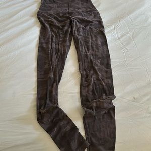 28 inch lululemon align leggings